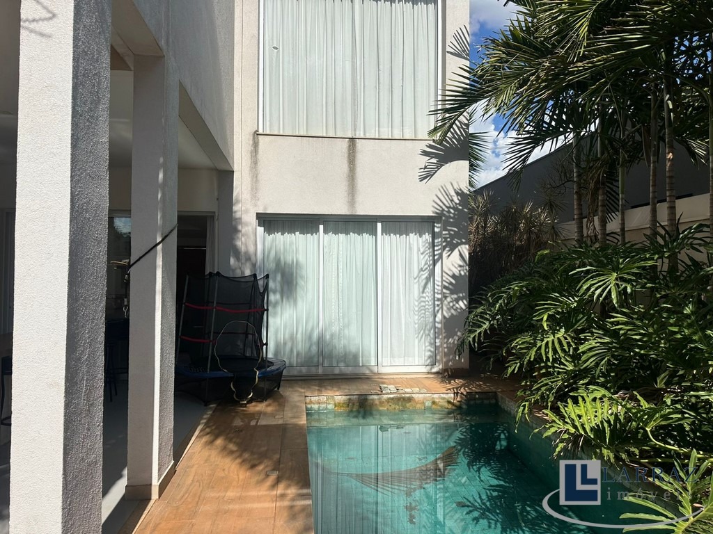 Casa, 3 quartos, 284 m² - Foto 59