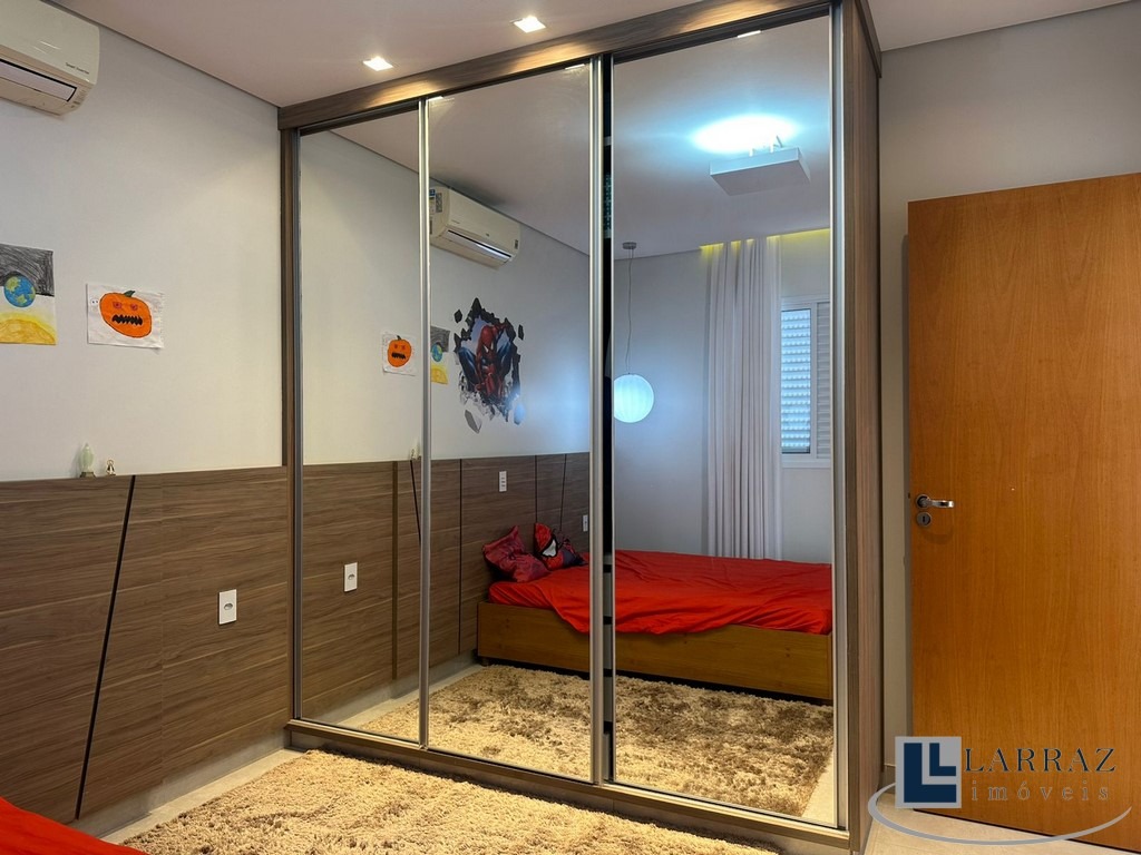 Casa, 3 quartos, 284 m² - Foto 50