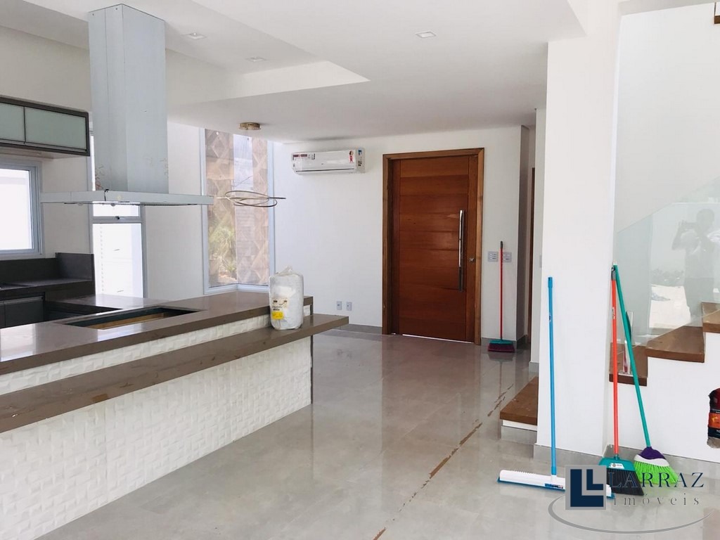 Casa, 3 quartos, 284 m² - Foto 19