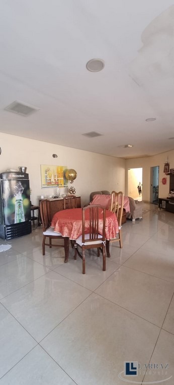 Casa, 4 quartos, 353 m² - Foto 5