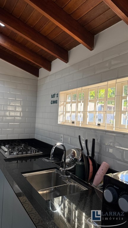 Casa, 3 quartos, 262 m² - Foto 11