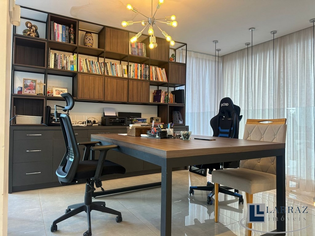 Casa, 3 quartos, 284 m² - Foto 8