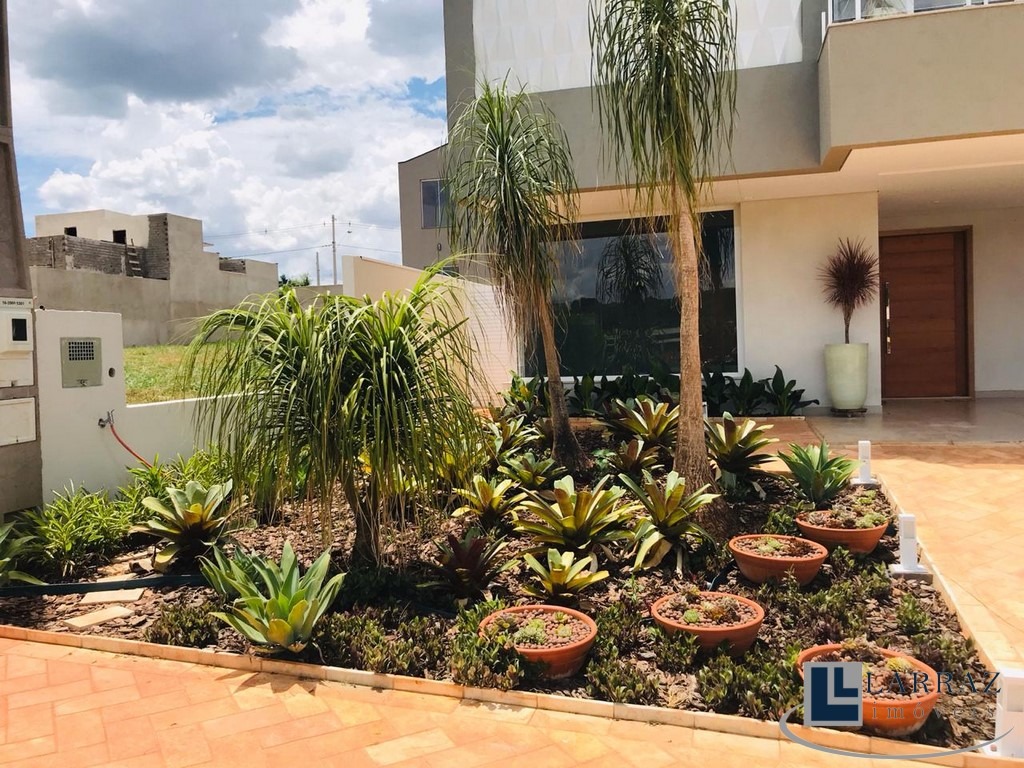 Casa, 3 quartos, 284 m² - Foto 136