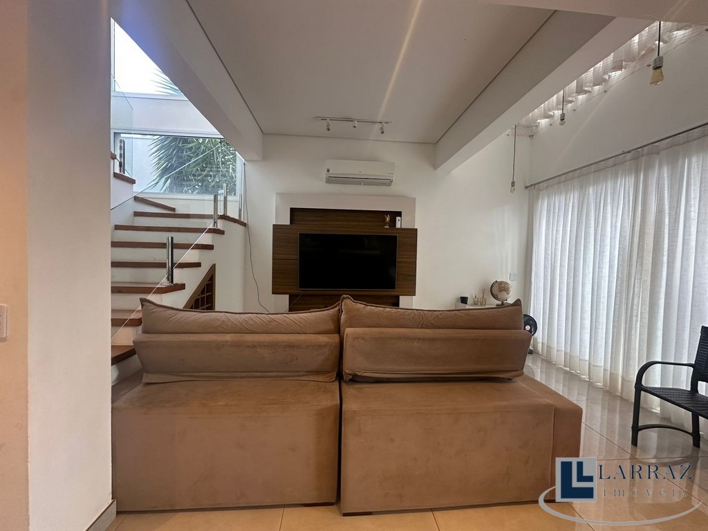 Casa, 3 quartos, 284 m² - Foto 12