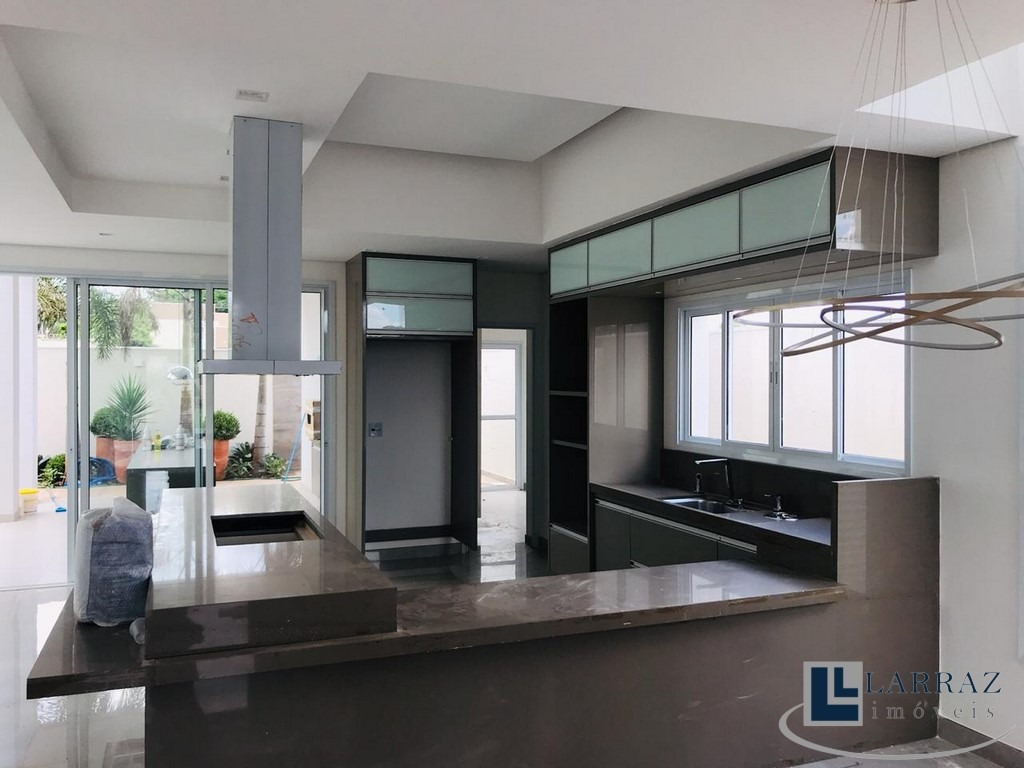 Casa, 3 quartos, 284 m² - Foto 31