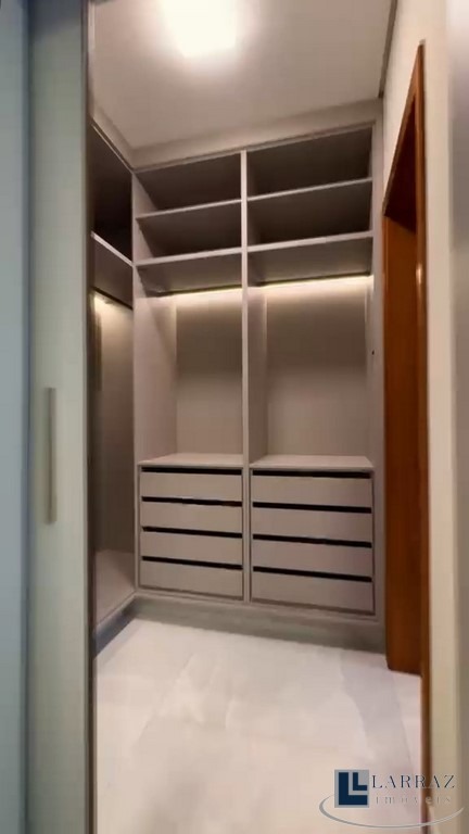 Casa, 4 quartos, 250 m² - Foto 21