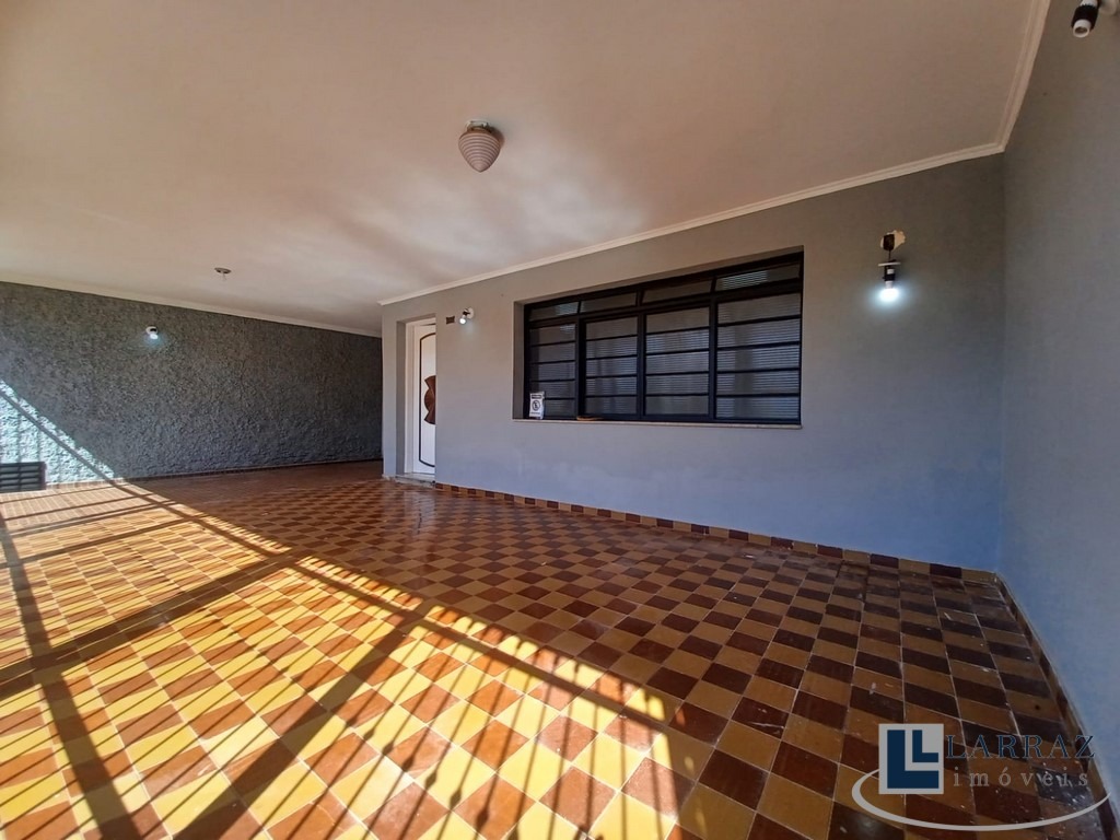 Casa, 3 quartos, 157 m² - Foto 1