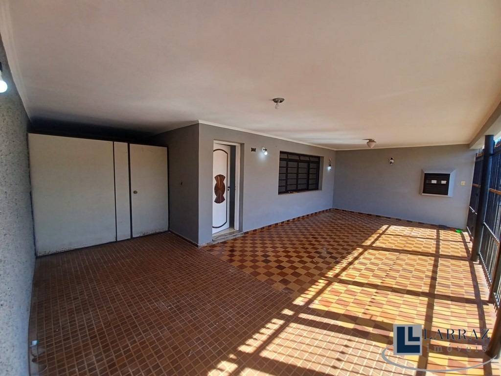 Casa, 3 quartos, 157 m² - Foto 2