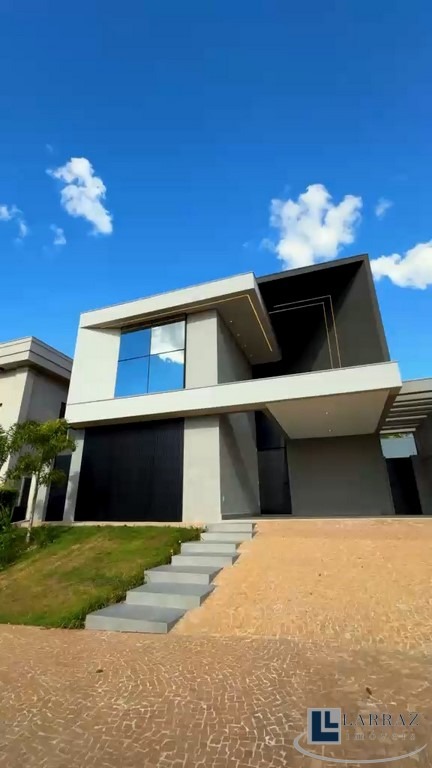 Casa, 4 quartos, 250 m² - Foto 1