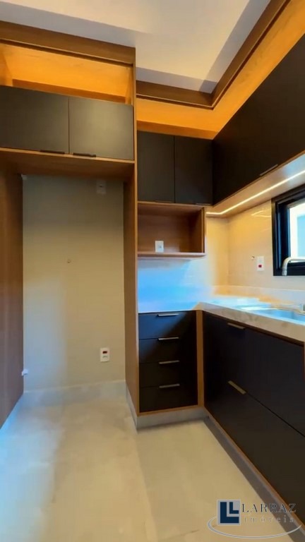 Casa, 4 quartos, 250 m² - Foto 14