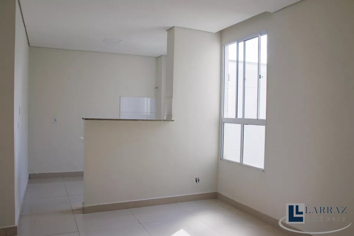 Apartamento, 2 quartos, 42 m² - Foto 2