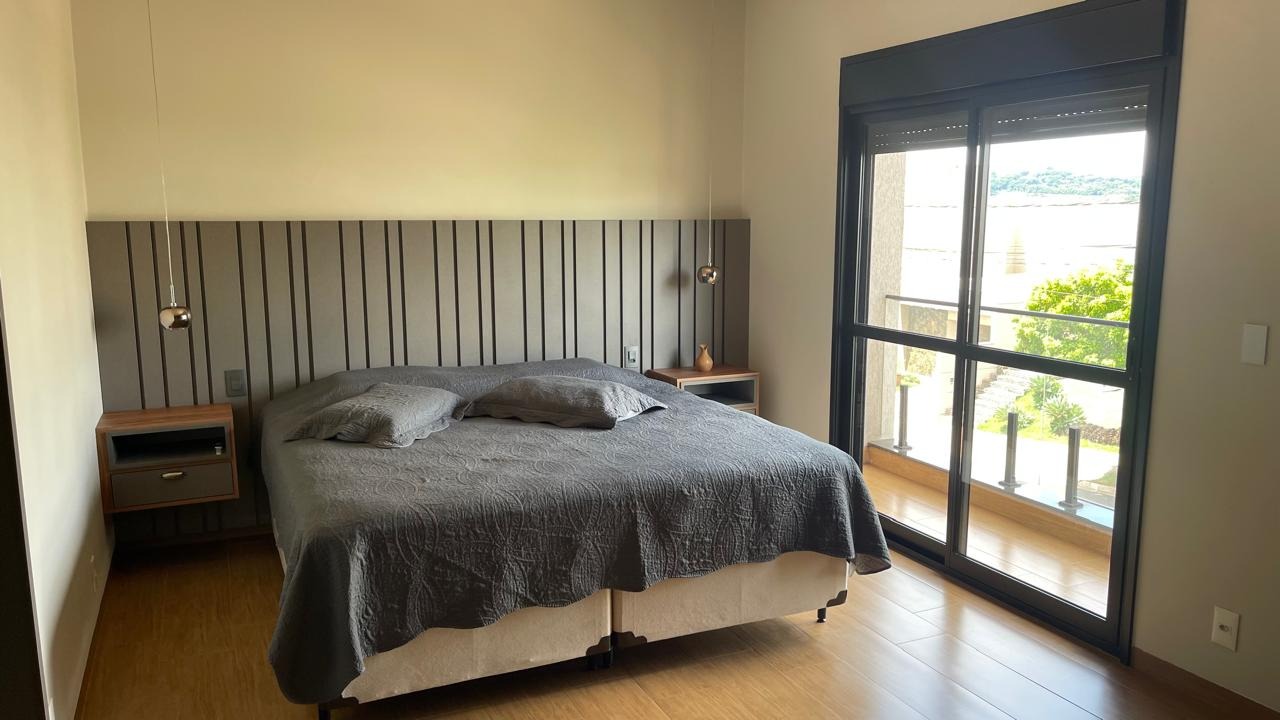 Casa, 3 quartos, 265 m² - Foto 11