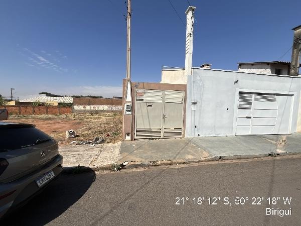Casa, 2 quartos, 61 m² - Foto 1