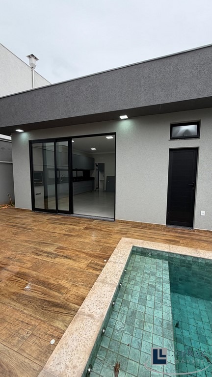 Casa, 3 quartos, 203 m² - Foto 1
