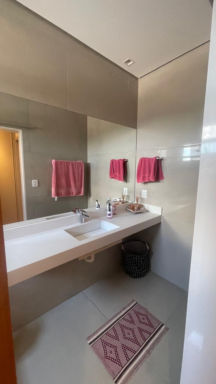 Casa, 3 quartos, 265 m² - Foto 13