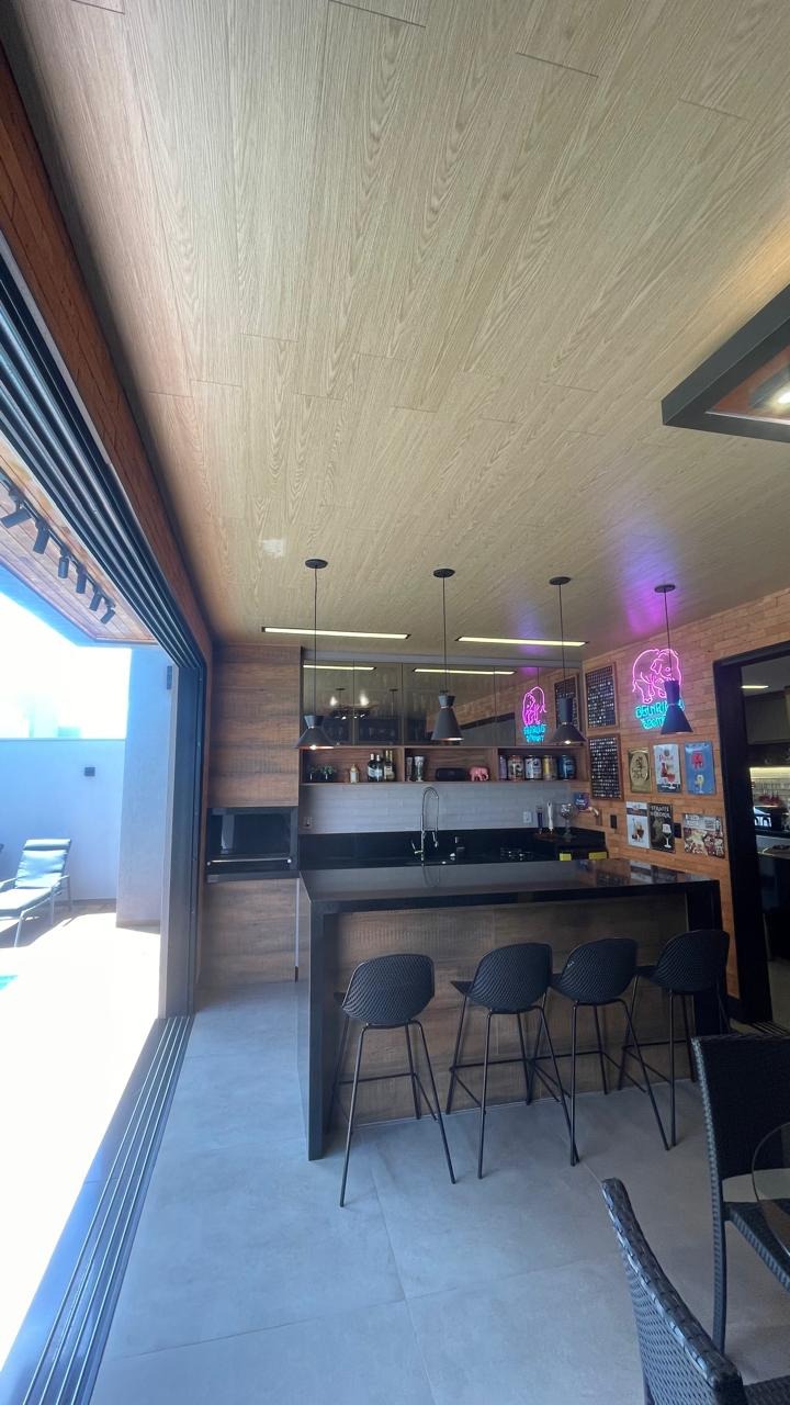 Casa, 3 quartos, 265 m² - Foto 8