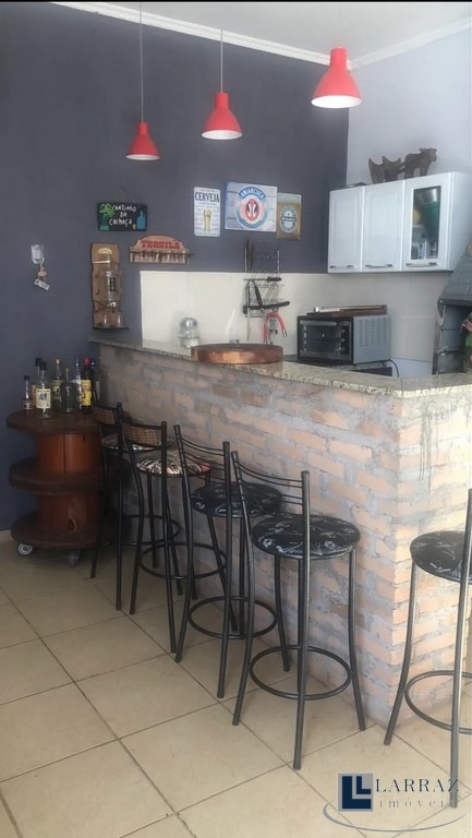 Casa, 3 quartos, 121 m² - Foto 2