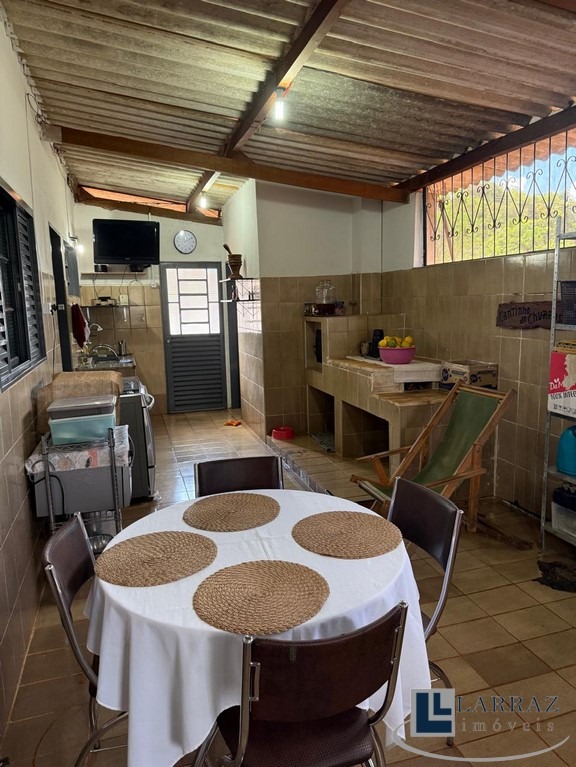 Chácara, 3 quartos, 1700 m² - Foto 4