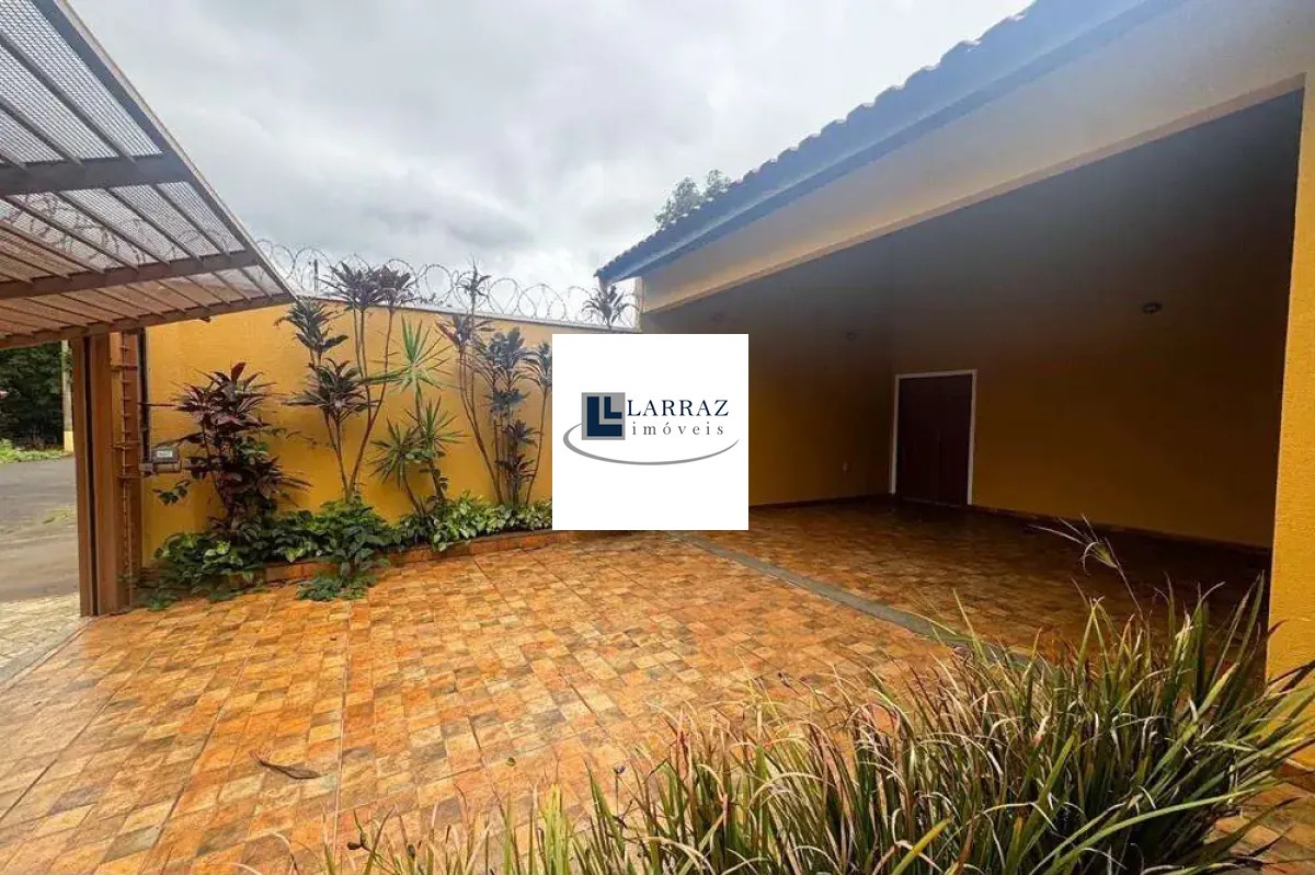 Casa, 4 quartos, 206 m² - Foto 2