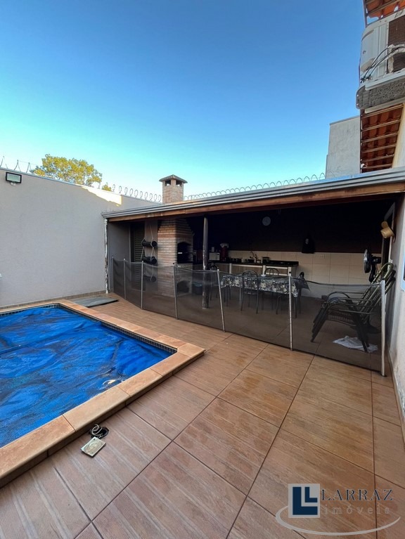 Casa, 2 quartos, 104 m² - Foto 1