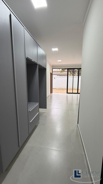 Casa, 3 quartos, 203 m² - Foto 4