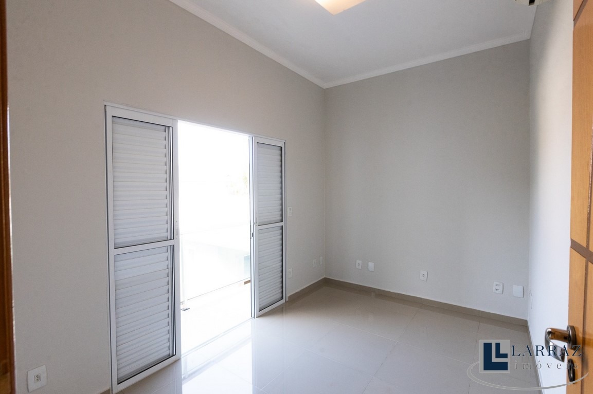 Casa, 4 quartos, 255 m² - Foto 32