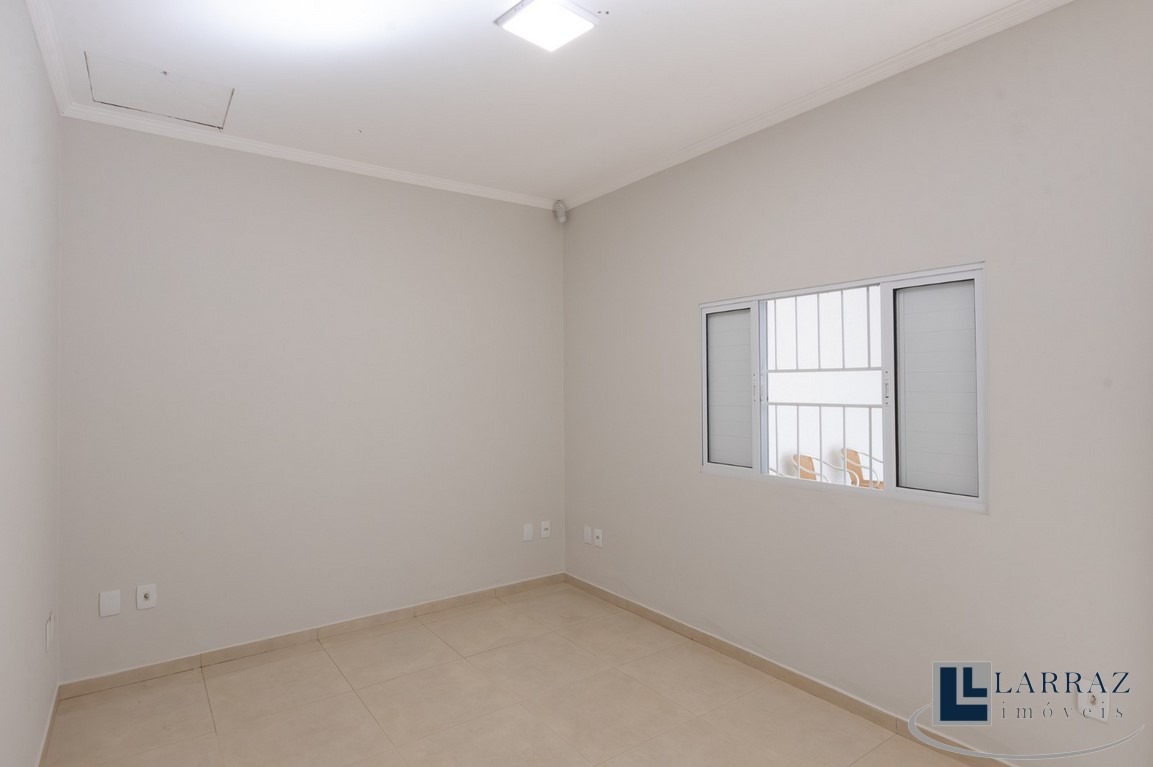 Casa, 4 quartos, 255 m² - Foto 30