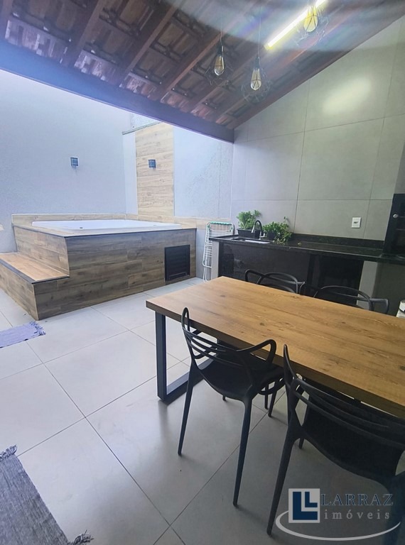 Casa, 2 quartos, 115 m² - Foto 2