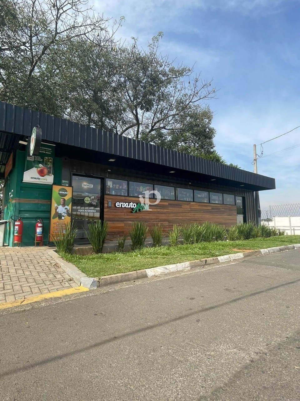 Casa à venda com 3 quartos, 300m² - Foto 36