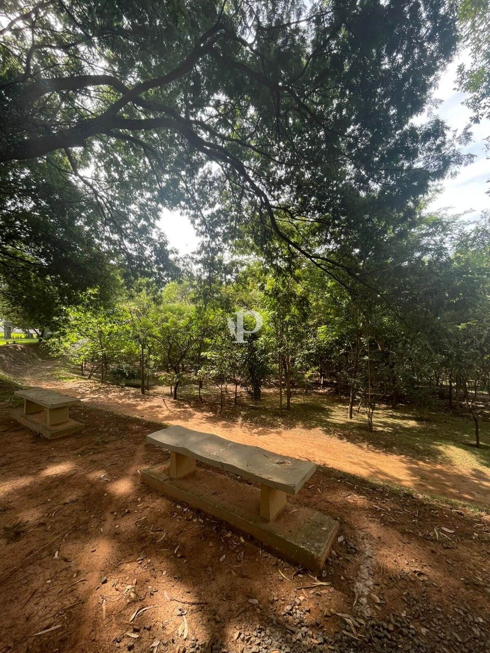 Casa à venda com 3 quartos, 300m² - Foto 46