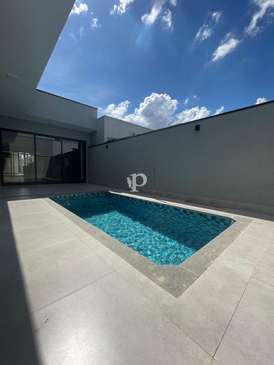 Casa à venda com 3 quartos, 300m² - Foto 31