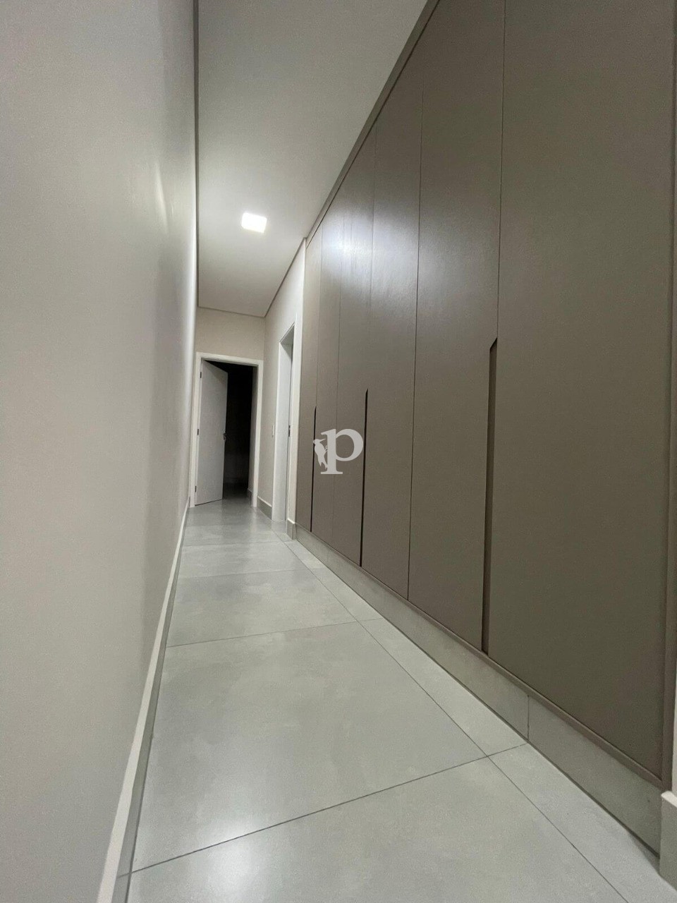 Casa à venda com 3 quartos, 300m² - Foto 23