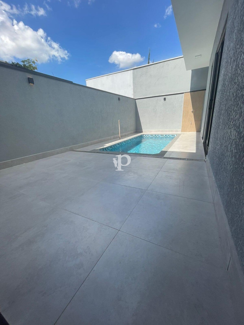 Casa à venda com 3 quartos, 300m² - Foto 32