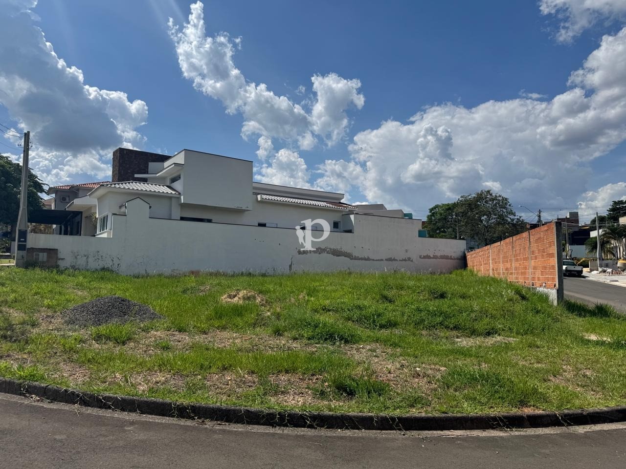 Terreno, 415 m² - Foto 1