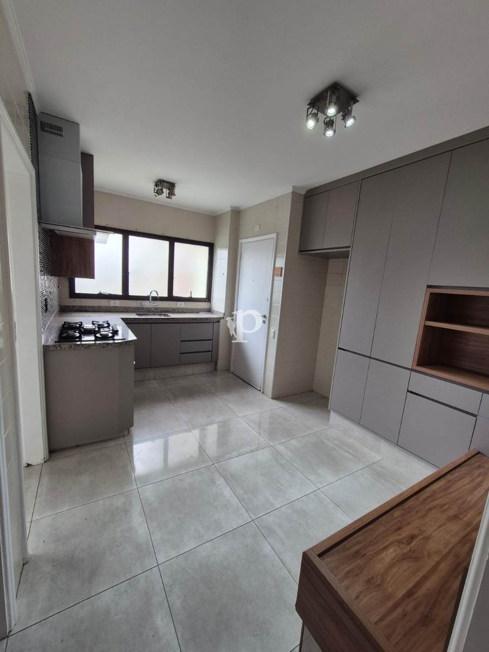 Apartamento, 3 quartos, 121 m² - Foto 4
