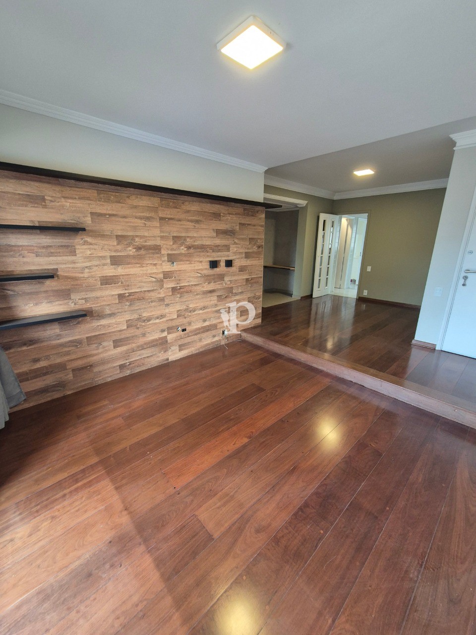Apartamento, 3 quartos, 121 m² - Foto 2