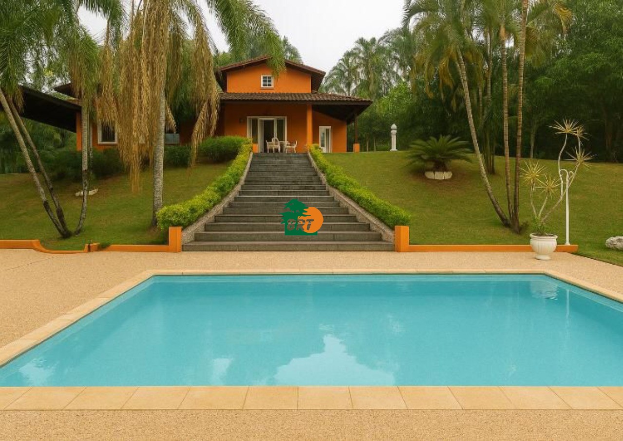 CASA EM CONDOMINIO - S�O ROQUE