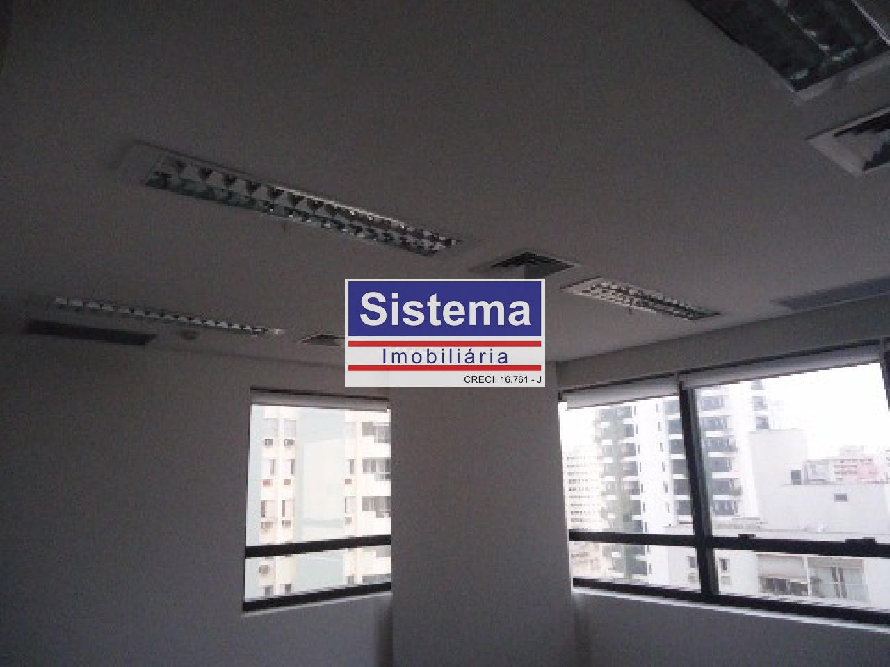 Conjunto Comercial / Sala  para aluguel, 40m² — foto 4 de 16