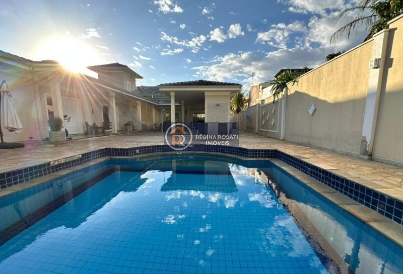 Casa, 4 quartos - Foto 1