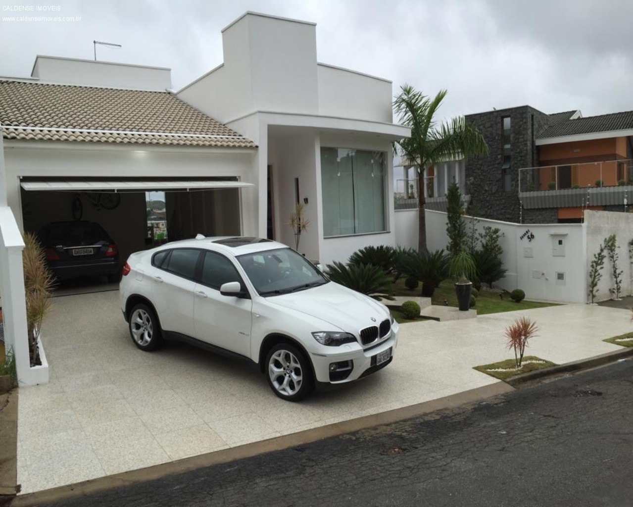 Casa, 4 quartos, 365 m² - Foto 1