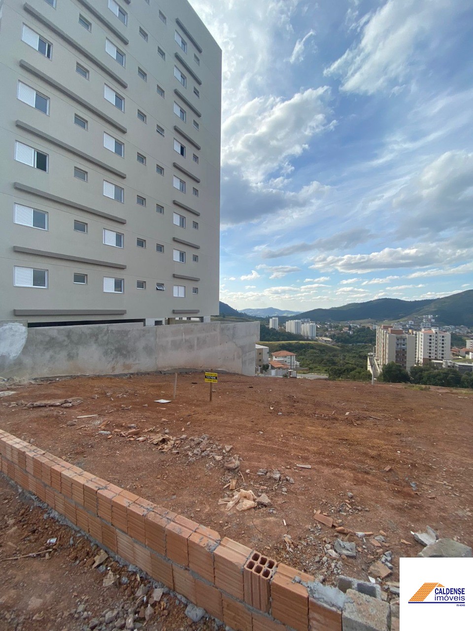 Loteamento e Condomínio, 300 m² - Foto 2