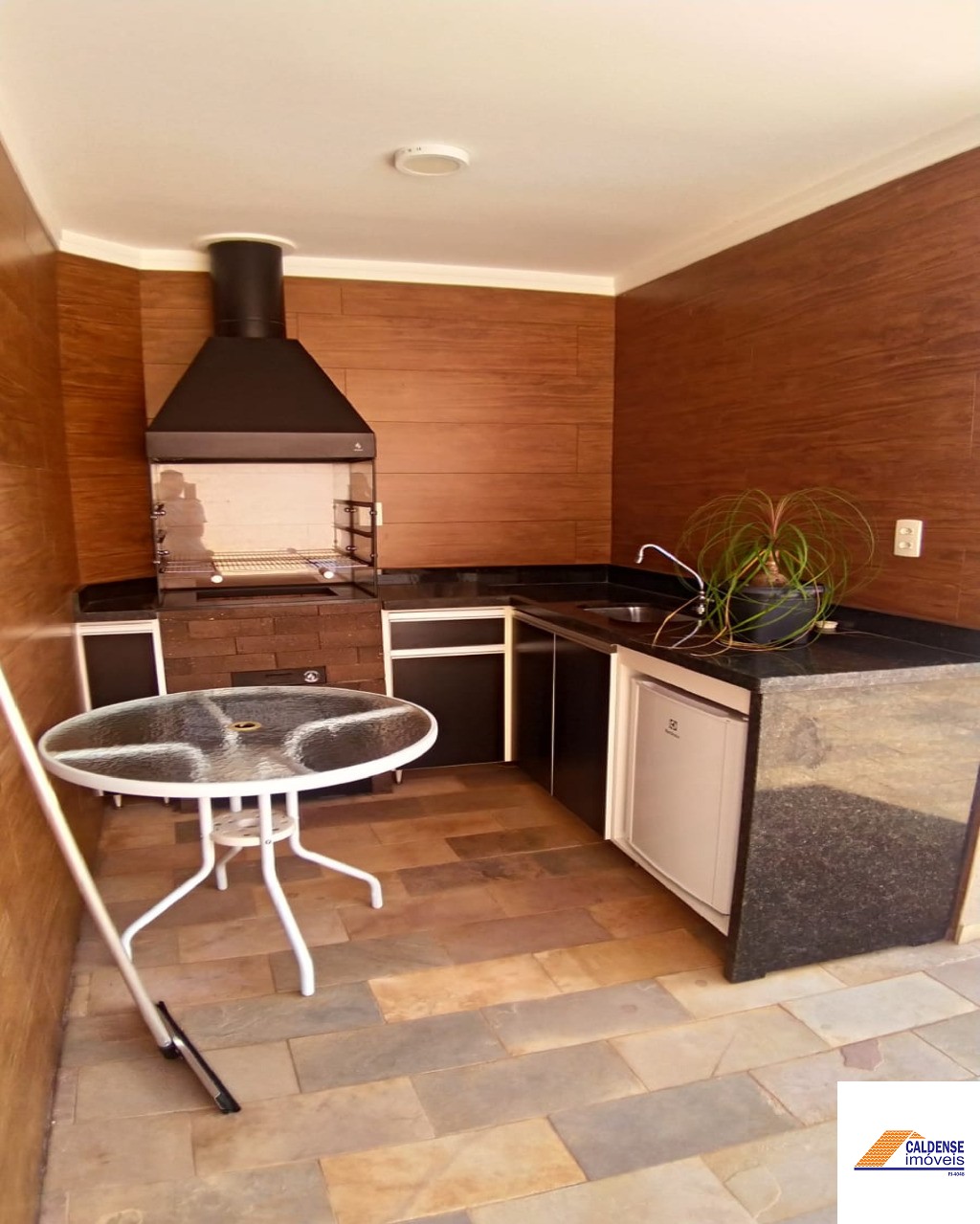 Casa, 2 quartos, 148 m² - Foto 2