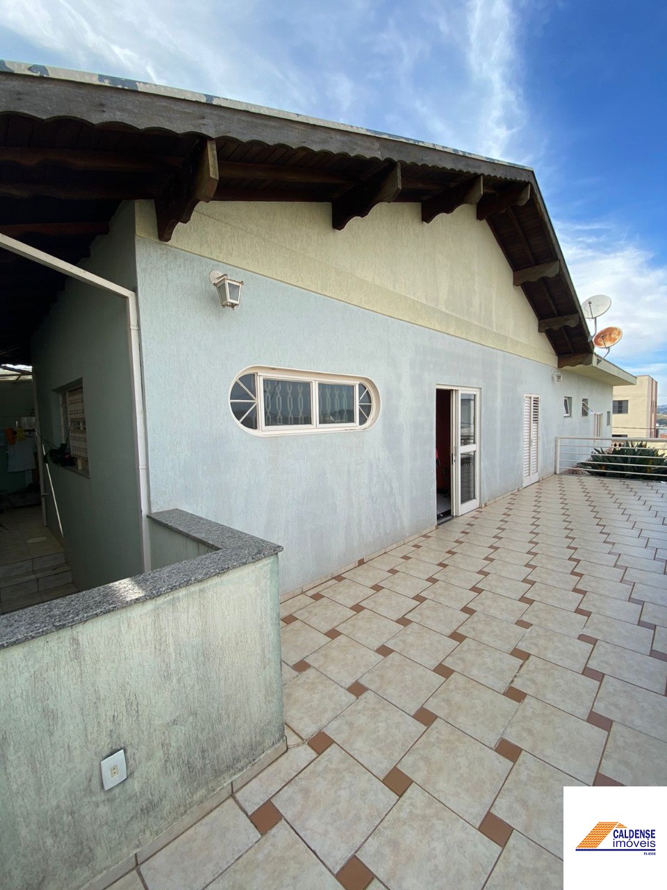 Casa, 3 quartos - Foto 2