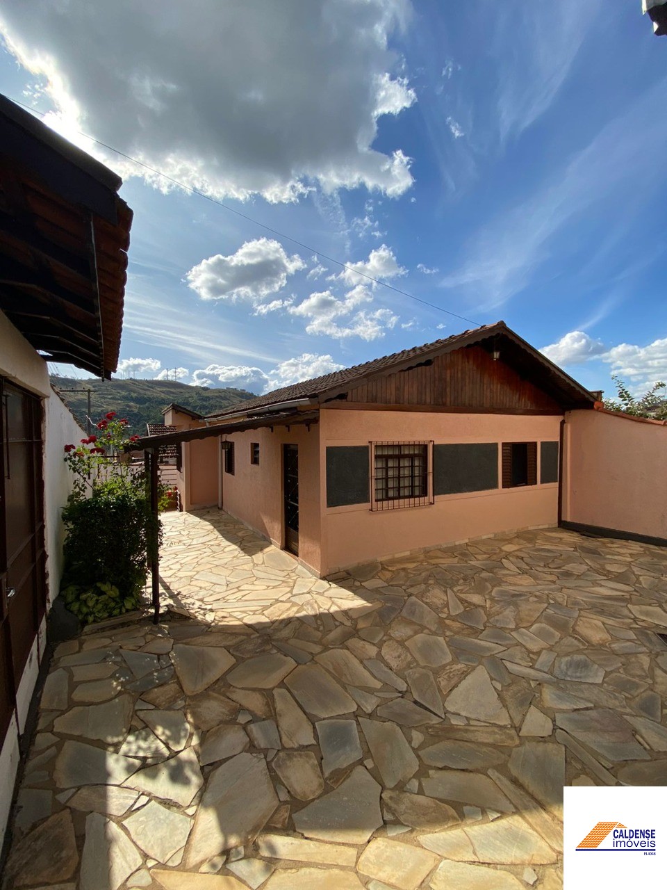 Casa, 3 quartos - Foto 1