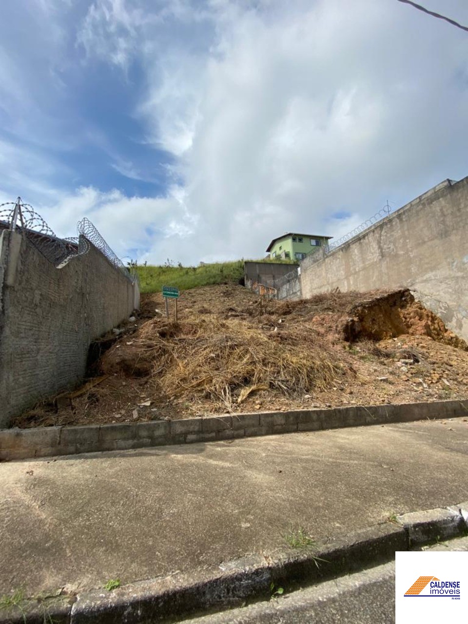 Terreno, 300 m² - Foto 2