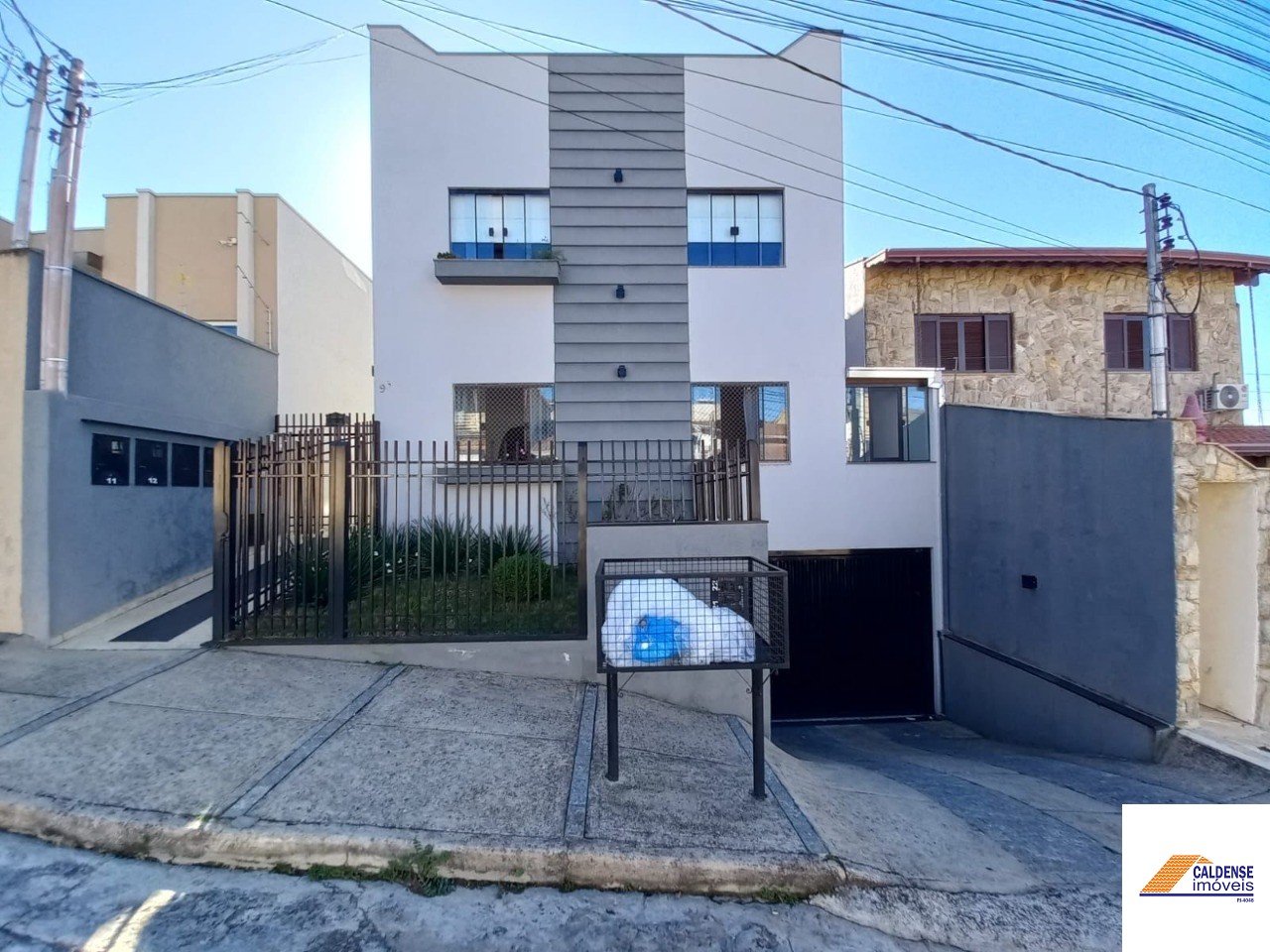 Apartamento, 2 quartos, 100 m² - Foto 1