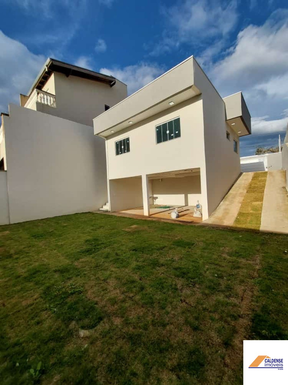 Casa, 3 quartos, 126 m² - Foto 1