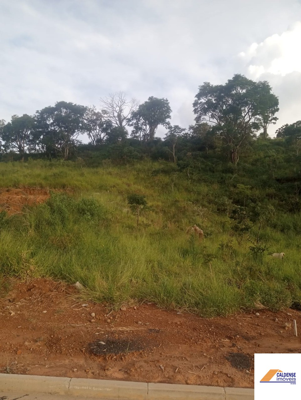 Terreno, 300 m² - Foto 1