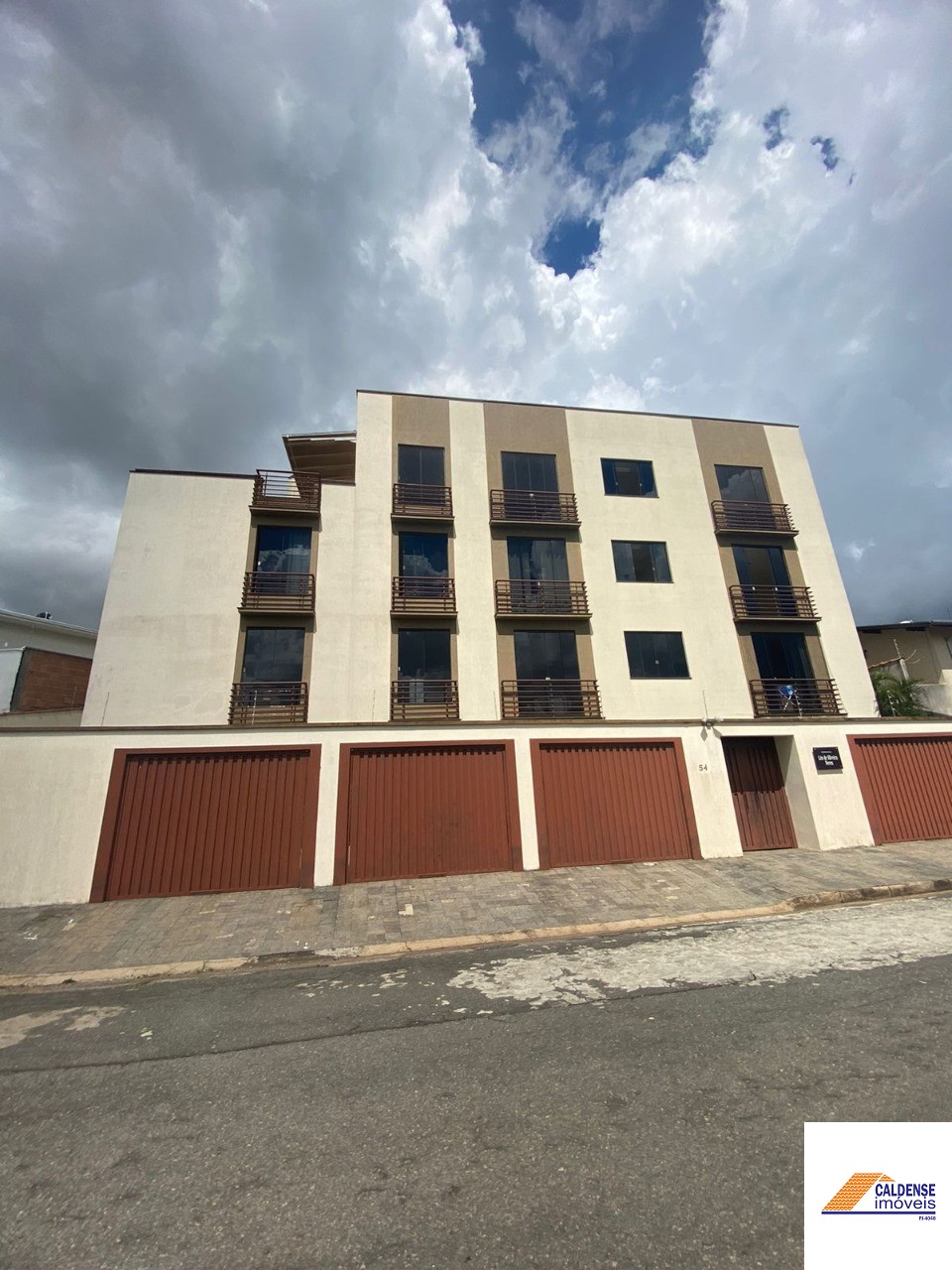 Apartamento, 3 quartos, 290 m² - Foto 1