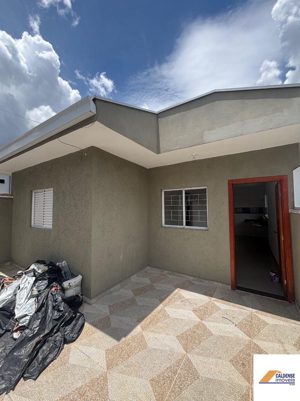Casa, 3 quartos - Foto 1